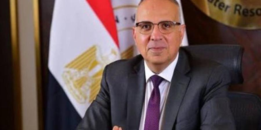 صرخة من الرياح التوفيقي.. وزير الري يعلن الحرب ضد المعتدين على النيل - المدينة برس