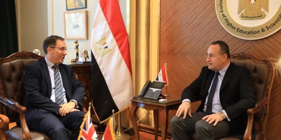 وزير التعليم العالي يبحث سبل تعزيز التعاون مع سفير بريطانيا - المدينة برس