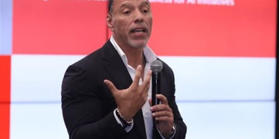 خبراء: الذكاء الاصطناعي يسهم في رفع كفاءة المنشآت الصناعية ونجاحه يعتمد على بناء بنية تحتية قوية - المدينة برس