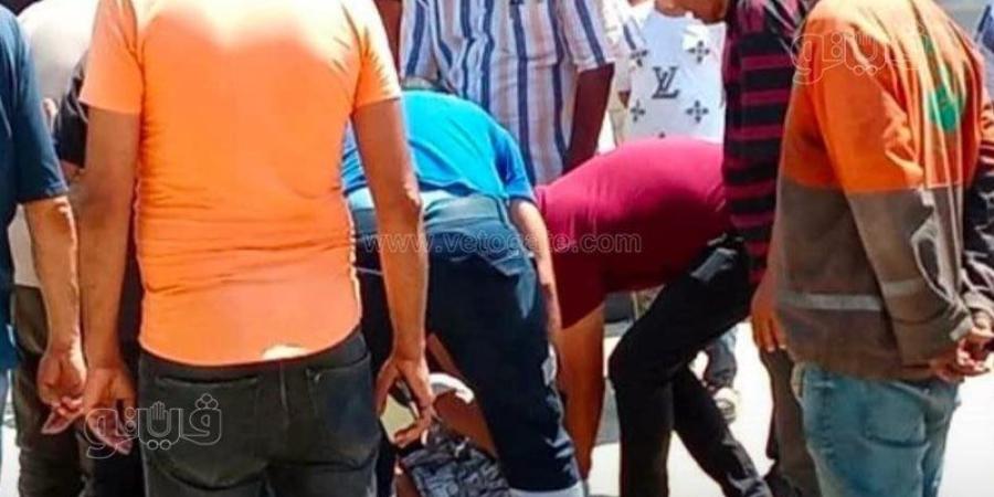 أثناء حملة مكبرة، جامع قمامة يدهس موظفا بأحد أحياء بورسعيد بتروسيكل ويفر هاربا - المدينة برس