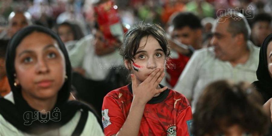 مصر ضد أستراليا، قلق وتوتر على وجوه الجماهير في مركز شباب الجزيرة (صور) - المدينة برس