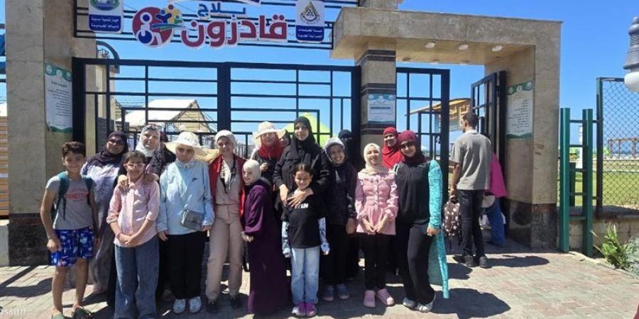 جهاز دمياط الجديدة ينظم يوما ترفيهيا لذوي الهمم وأسرهم بشاطئ "قادرون بلاج" (صور) - المدينة برس