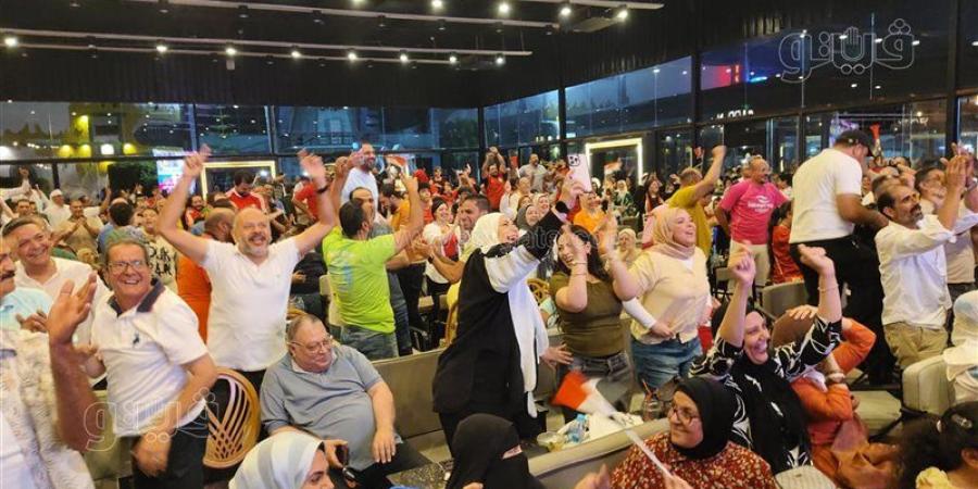 صراخ وبكاء، شاهد رد فعل جماهير بور سعيد خلال ركلات الترجيح بمباراة مصر وأستراليا (فيديو) - المدينة برس