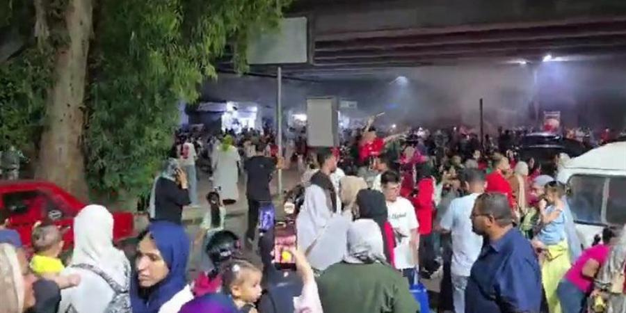 احتفالات حاشدة في شارع الجزيرة بتأهل الفراعنة لدور الـ16 في كأس العالم (فيديو) - المدينة برس