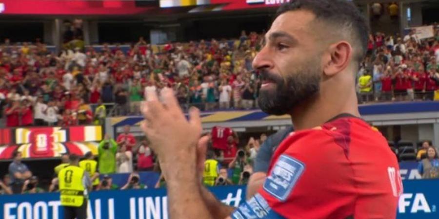 والدموع تنهمر من عينيه، محمد صلاح يتحدث عن إنجاز التأهل ومواجهة ميسي المحتملة - المدينة برس