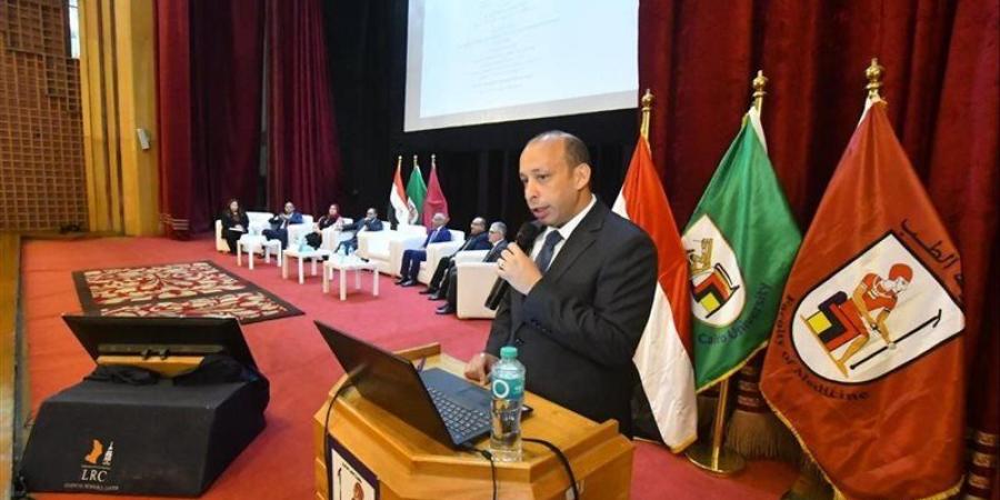 بعد تجديد اتفاقية التعاون العلمي مع مركز (ECRRM)، طب قصر العيني تنظم يومًا تعريفيًا للبحوث - المدينة برس