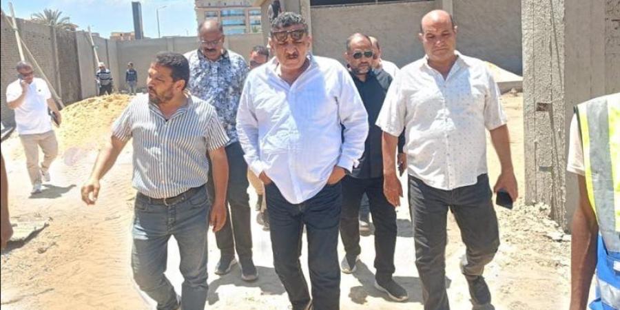 رئيس جهاز دمياط الجديدة يوجه بزيادة العمالة في إسكان "ديارنا" لمنع أي تهاون بالتشطيبات - المدينة برس