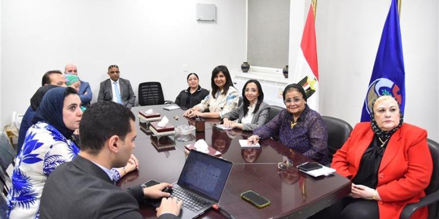 نائب وزير الصحة تتابع جهود تطوير مراكز تنمية الأسرة والطفل بالبحيرة - المدينة برس