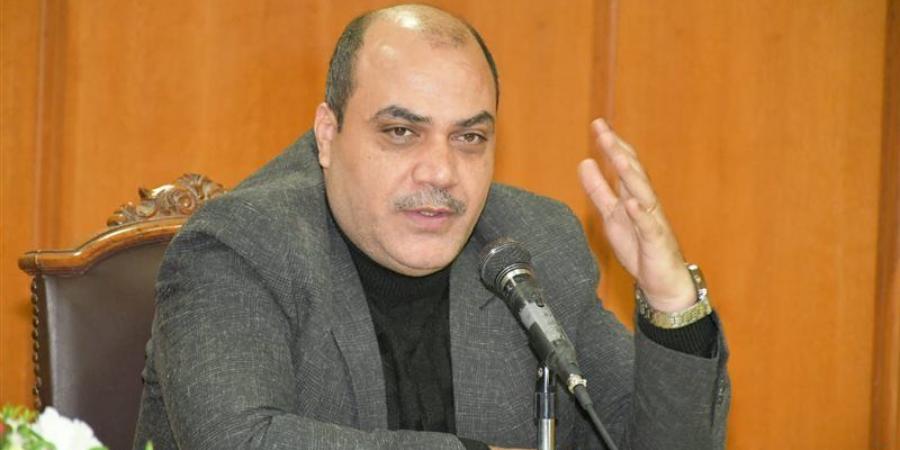 الرأي العام يستحق إجابات، الإعلامي محمد الباز يوجه 10 أسئلة حاسمة لعمرو الدجوي حول عزل والدته وانتحار شقيقه - المدينة برس