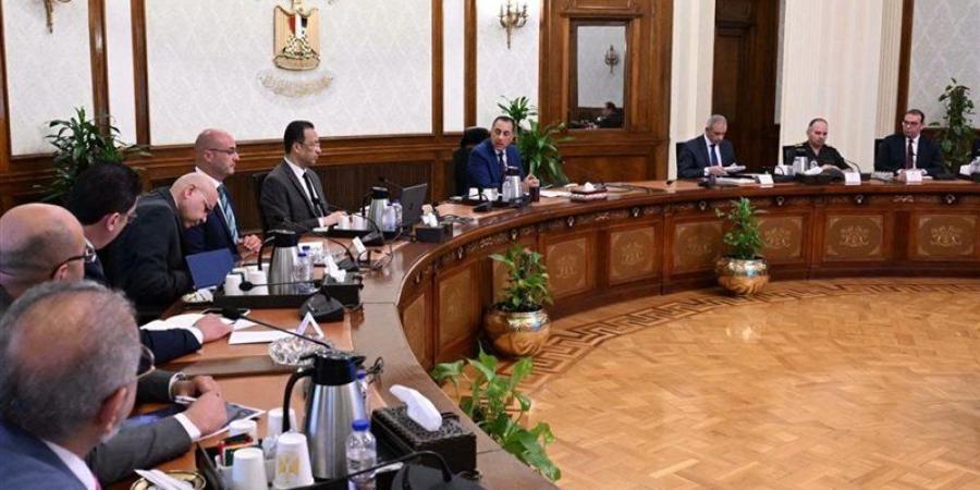 تنفيذًا للتكليفات الرئاسية.. الحكومة تتحرك لتطوير الإعلام المصري وإطلاق مؤتمر سنوي برعاية السيسي (إنفوجراف) - المدينة برس