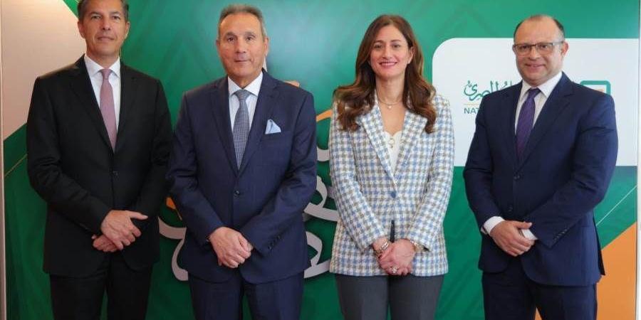 البنك الأهلي المصري الأول في السوق المصرفي كوكيل للتمويل ومرتب رئيسي ومسوق للتمويل وبنك المستندات للقروض المشتركة بشهادة بلومبرج بالنصف الأول من 2026 - بوابة المدينة برس