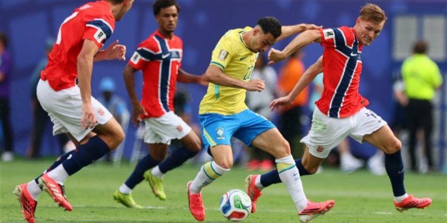 خروج البرازيل أحدث مفاجآت كأس العالم 2026، 13 كارت أحمر بالمونديال بعد طرد نجم إنجلترا، منافسة مشتعلة بين ميسي ومبابي وهالاند على صدارة الهدافين - المدينة برس