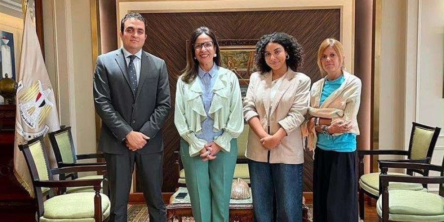 وزيرة الثقافة تستقبل وفد "يونيك مصر" لبحث مشروعات مشتركة وتجديد مذكرة التفاهم - المدينة برس