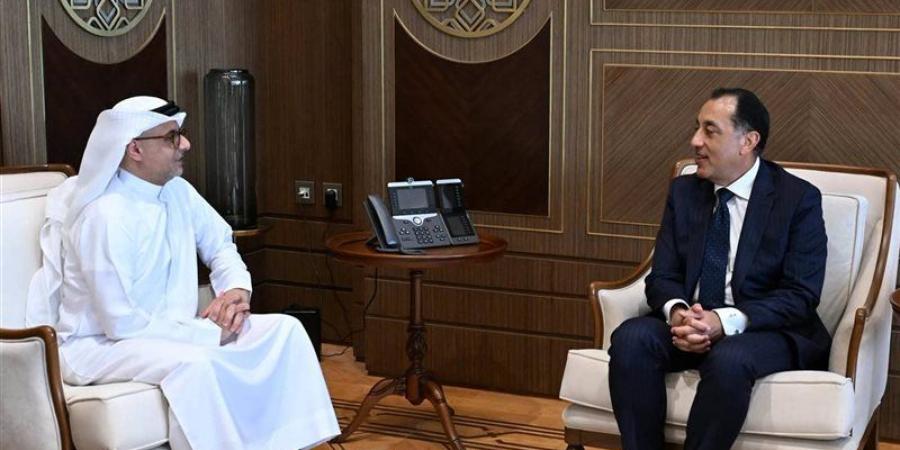 مدبولي يتابع مستجدات الموقف التنفيذي لمشروعات تطوير مدينة "رأس الحكمة" - المدينة برس