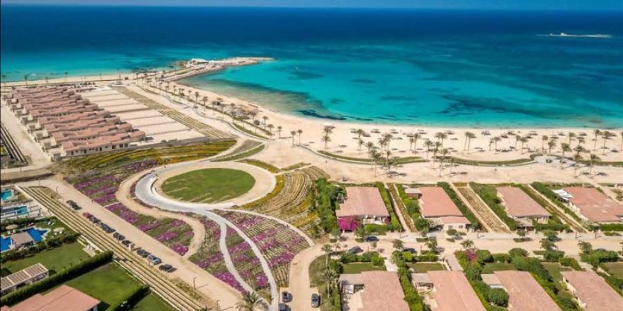 "سيزر".. منتجع ساحلي متكامل بأعلى معايير الجودة على شواطئ رأس الحكمة - المدينة برس