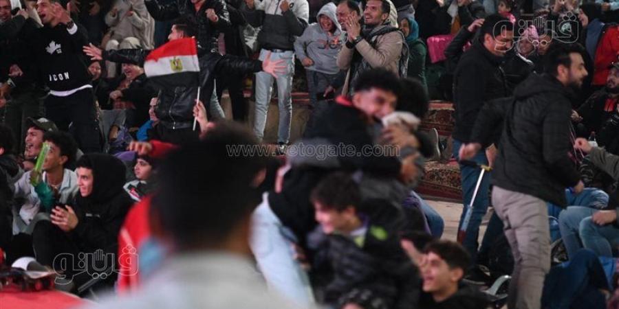 جماهير القليوبية تساند منتخب مصر أمام الأرجنتين بالأعلام والهتافات (فيديو) - المدينة برس