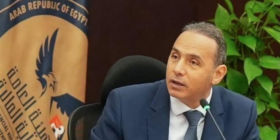 عزام يرأس لقاء تشاوريا لبحث توثيق التعاون بين الرقابة المالية والبورصة ومصلحة الضرائب - المدينة برس