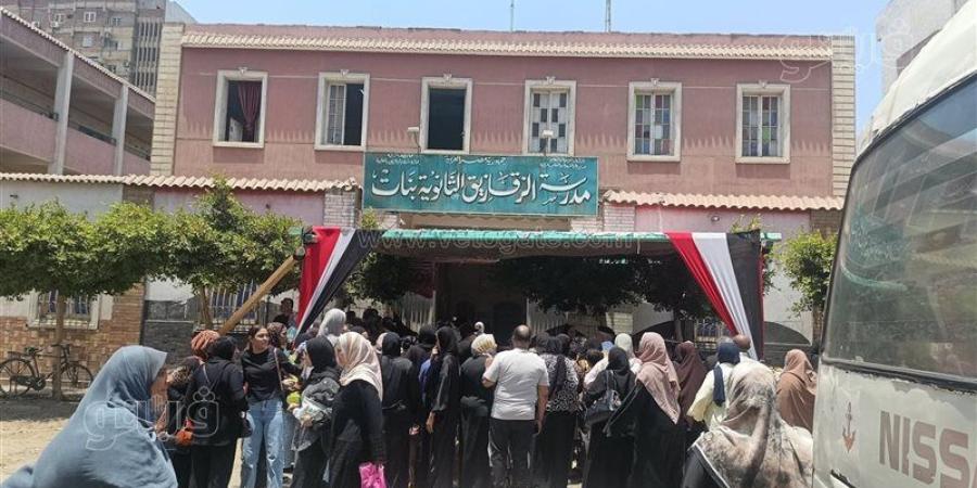 الأمن يطالب أولياء الأمور بالابتعاد عن لجان الثانوية العامة بالشرقية لضمان هدوء الامتحانات - المدينة برس