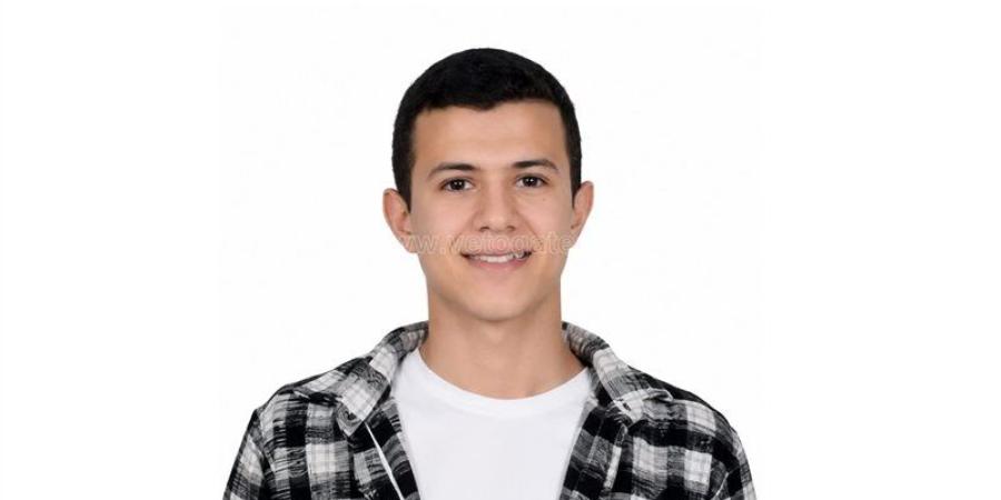 الأول بالدبلومات الفنية من بني سويف: عملت اللي عليا وربنا كافأني.. وطموحي ادرس ميكانيكا باور - المدينة برس