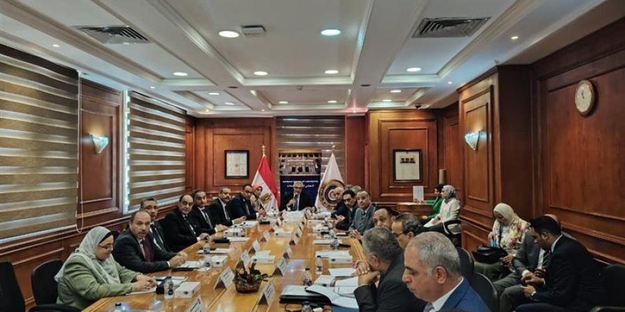 منها دليل النزاهة، أبرز قرارات المجلس الأعلى لشئون الدراسات العليا والبحوث - المدينة برس