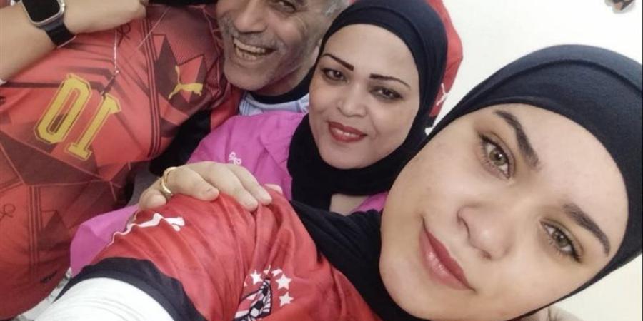 منة عبد العزيز الأولى بالتعليم الفني من القليوبية: ذاكرت 20 ساعة يوميًا واحتفلت بتيشيرت منتخب مصر - المدينة برس