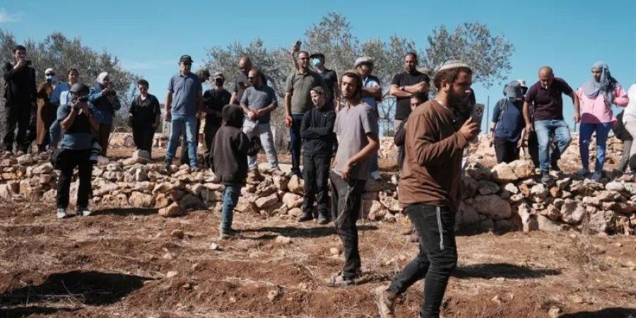 الهلال الأحمر الفلسطيني: إصابة 8 أشخاص جراء اعتداء المستوطنين وقوات الاحتلال جنوب الخليل - المدينة برس