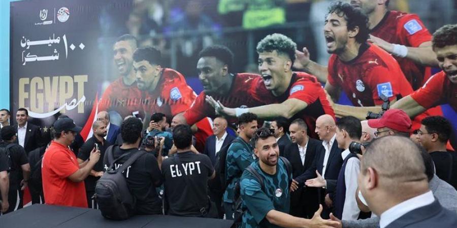 بعثة منتخب مصر تصل مقر إقامتها في العلمين الجديدة - المدينة برس