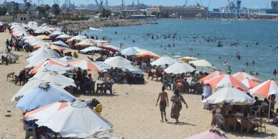 شواطئ بورسعيد تستقبل آلاف المصطافين برحلات اليوم الواحد وترفع شعار كاملة العدد(صور) - المدينة برس