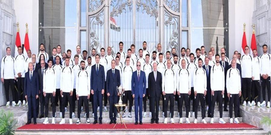 السيسي يقود مسيرة تطوير البنية الرياضية.. إنشاء مدن رياضية عالمية وإعداد أجيال قادرة على المنافسة والإبداع.. وتعزيز مكانة مصر كوجهة إقليمية ودولية لاستضافة البطولات وصناعة الأبطال - المدينة برس