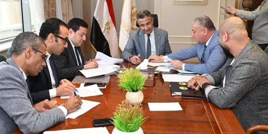 وزير التموين يبحث مع أعضاء مجلسي النواب والشيوخ طلبات المواطنين - المدينة برس
