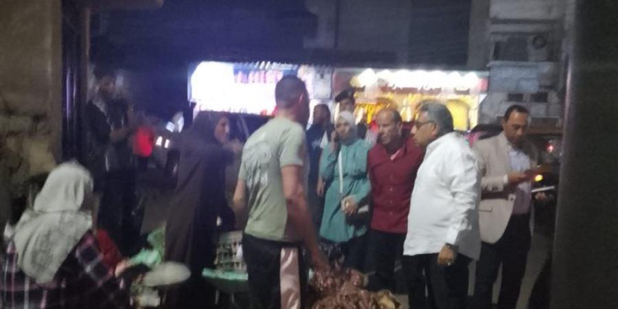 محافظ الدقهلية يتفقد السوق الحضاري بطلخا ويشدد على منع الباعة الجائلين (صور) - المدينة برس
