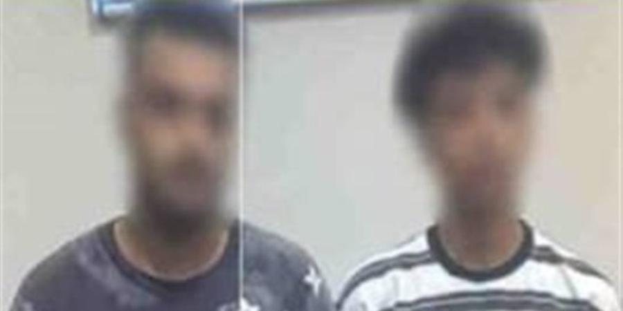 "احمِ نفسك بمطواة وصاعق"، سقوط أباطرة تجارة السلاح "دليفري" على السوشيال ميديا - المدينة برس