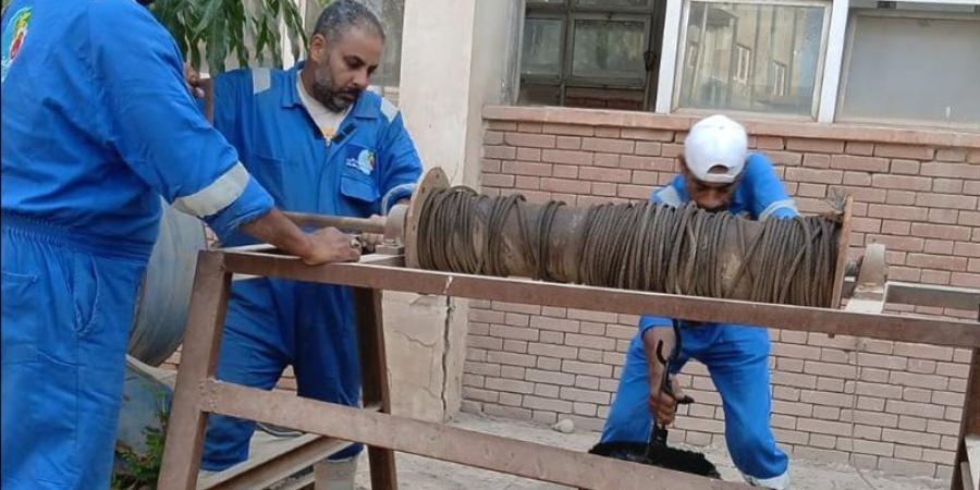 مياه القناة تنتهي من أعمال التطهير الشامل لمحطة صرف صحي عرب المعمل بالسويس - المدينة برس
