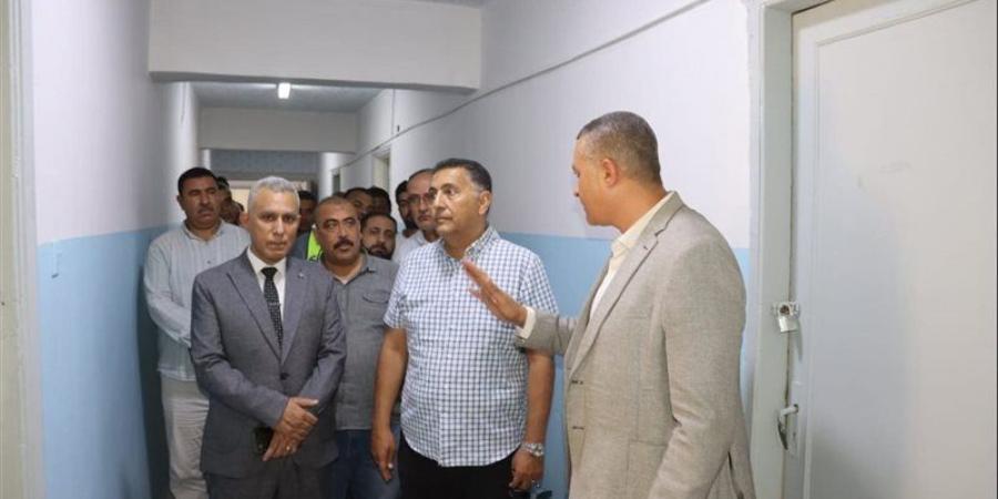 محافظ القليوبية يوجّه بسرعة الانتهاء من تطوير مقر التأمين الصحي بشبين القناطر - المدينة برس