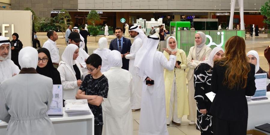 إقبال طلابي كبير على حملة القبول بجامعة الكويت - بوابة المدينة برس