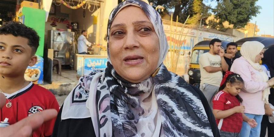 والدة إمام عاشور: أنقذته من الموت صغيرًا ووعدني يعوضني لما يكبر (فيديو) - المدينة برس