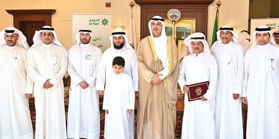 «التجاري» يرعى تكريم الفائقين بالثانوية و«الديني» في محافظة الأحمدي - بوابة المدينة برس
