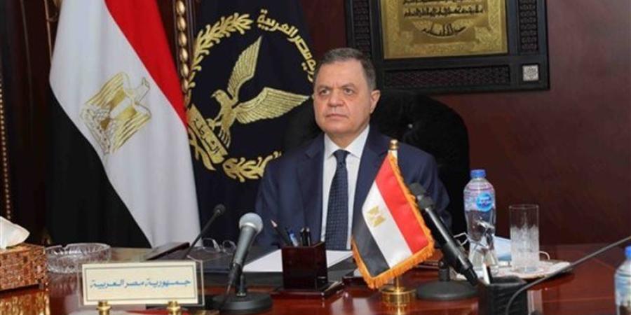 وزير الداخلية يقرر إبعاد مواطن قيرغيزستاني خارج البلاد للصالح العام - المدينة برس