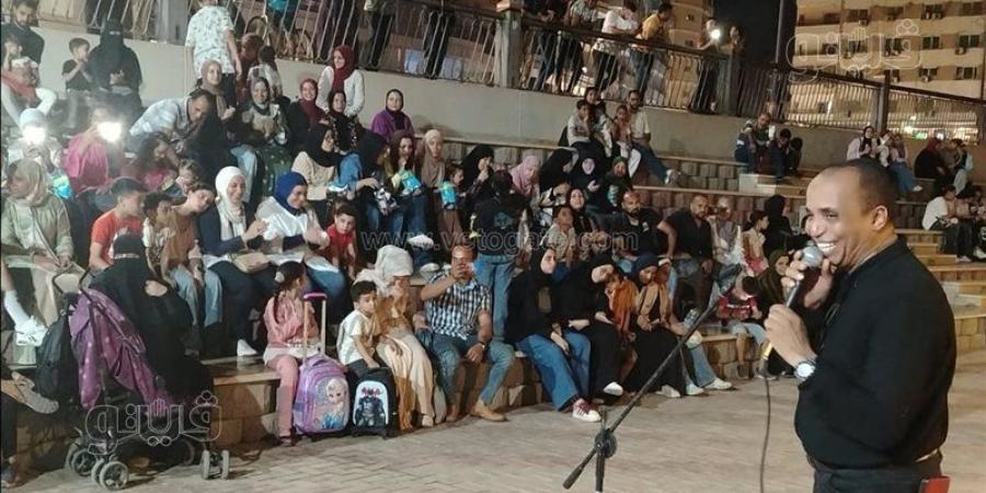 الأغاني الوطنية تُلهب حماس الجمهور في فعاليات شارع الفن بكورنيش بني سويف - المدينة برس