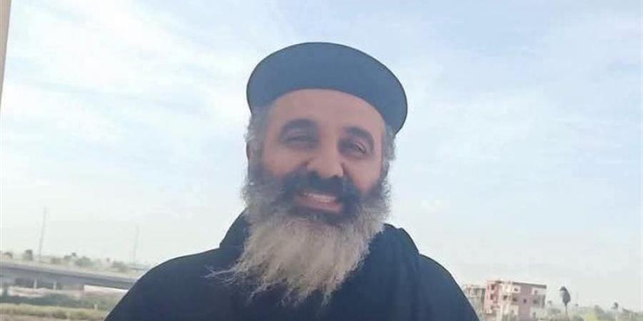 إصابة راعي كنيسة وآخر في انقلاب سيارة بصحراوي المنيا - المدينة برس