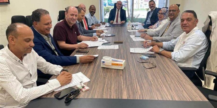 رئيس قطاع القنوات الإقليمية يجتمع برؤساء المحطات بمقر الوطنية للإعلام بالعاصمة الجديدة - المدينة برس