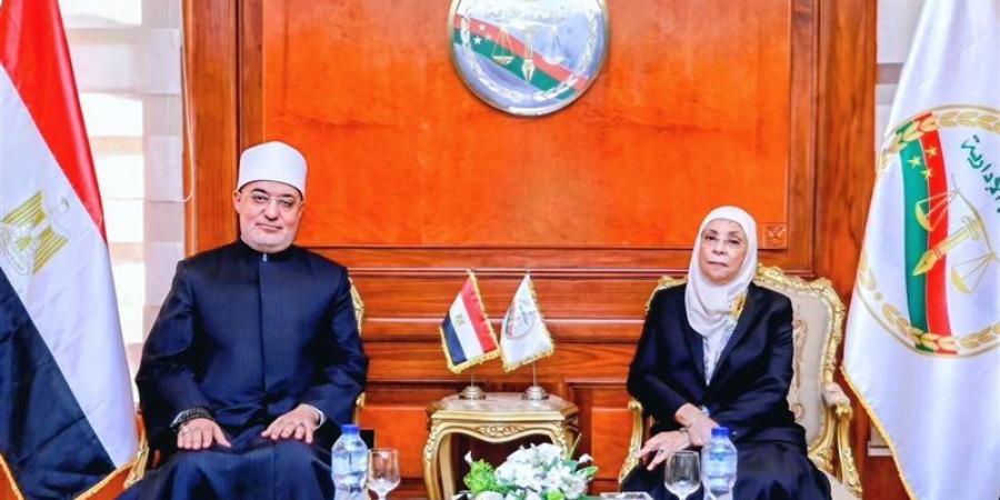 مفتي الجمهورية: ترسيخ مبادئ العدالة والانضباط المؤسسي من أهم مقومات بناء الدولة الحديثة - المدينة برس