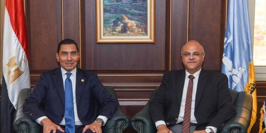 وزير الشباب ومحافظ الإسكندرية يشهدان الاحتفال باليوم الرياضي العربي - المدينة برس