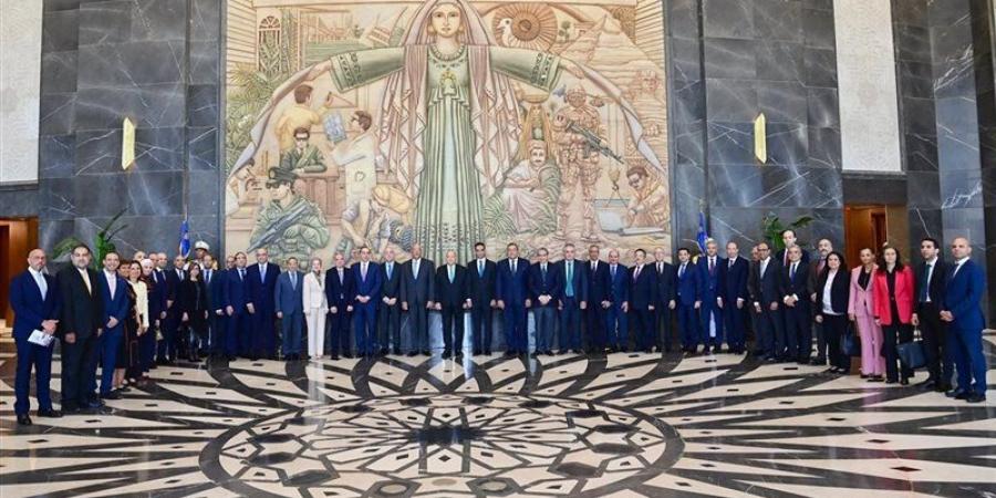 رئيس النواب يعقد لقاءً مع السفراء المنقولين لرئاسة البعثات الدبلوماسية بالخارج - المدينة برس