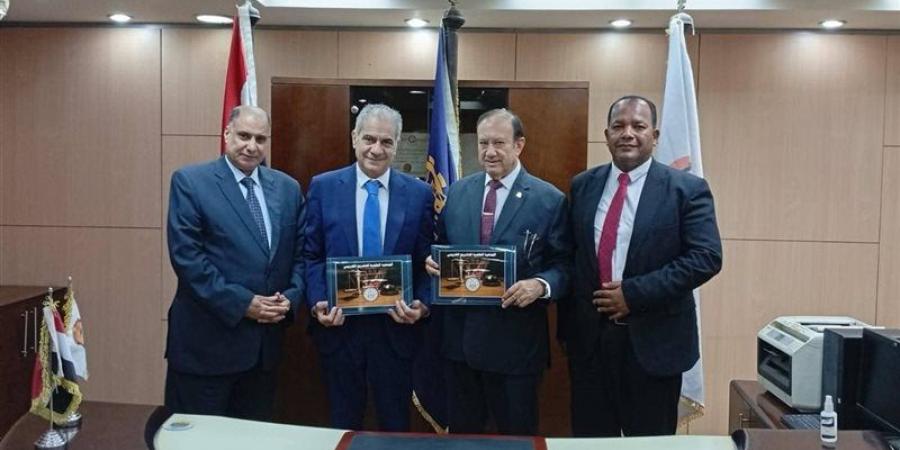 توقيع بروتوكول تعاون بين الجمعية العلمية للتشريع الضريبي وجامعة أسوان - المدينة برس