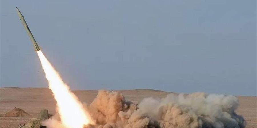 رويترز: إيران أرسلت قيادات من الحرس الثوري ومعدات متعلقة بالصواريخ إلى الحوثيين - المدينة برس