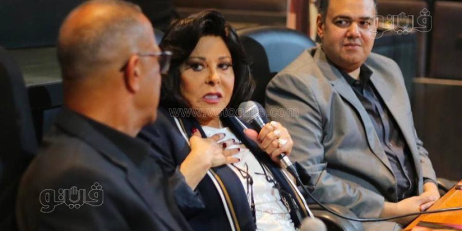 إسعاد يونس تكشف أسرار بدايتها بالمسرح وقصة تأجيرها الكتب للجيران (فيديو وصور) - المدينة برس