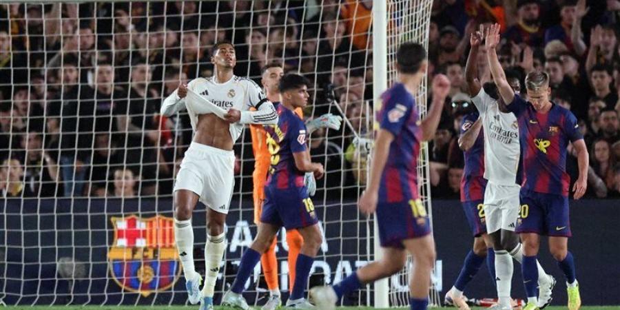 برشلونة يتلقى صدمة كبيرة بشأن مهاجمه الجديد - المدينة برس
