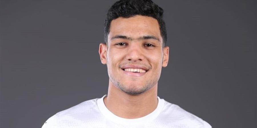 المصري يتعاقد مع مصطفى العش لاعب الأهلي لأربعة مواسم - المدينة برس