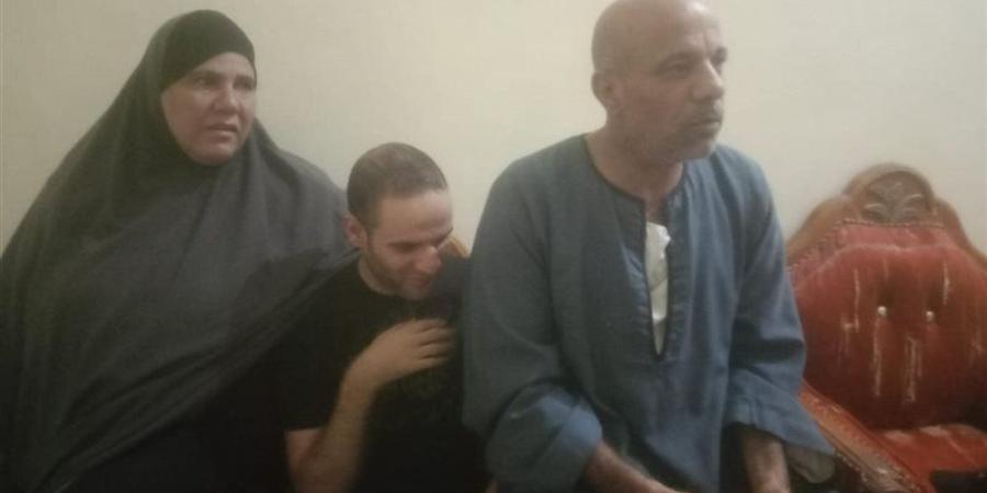 ابن الفيوم أول الجمهورية مكفوفين: أحلم بمنحة من ساويرس أو الجامعة الأمريكية لدراسة الكمبيوتر - المدينة برس